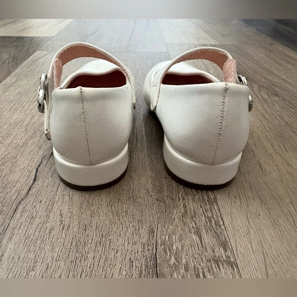 Nordstrom kids Leighton Mary Jane Dress Pump size 6